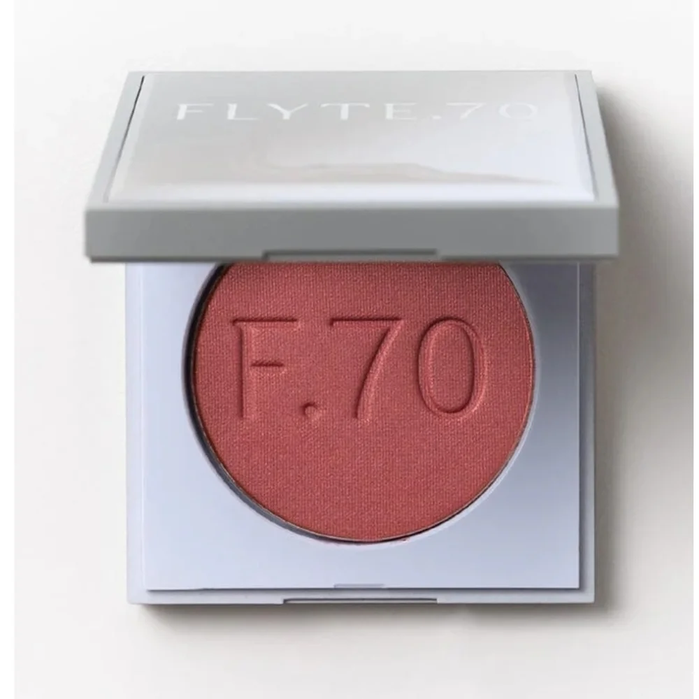 Flyte.70 ColorBack Pressed Cheek Blush In Linger